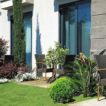Sandora Boutiuqe فندق