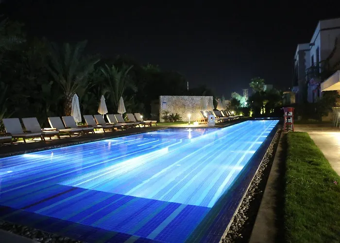 Hotel Sandora Boutiuqe 4*